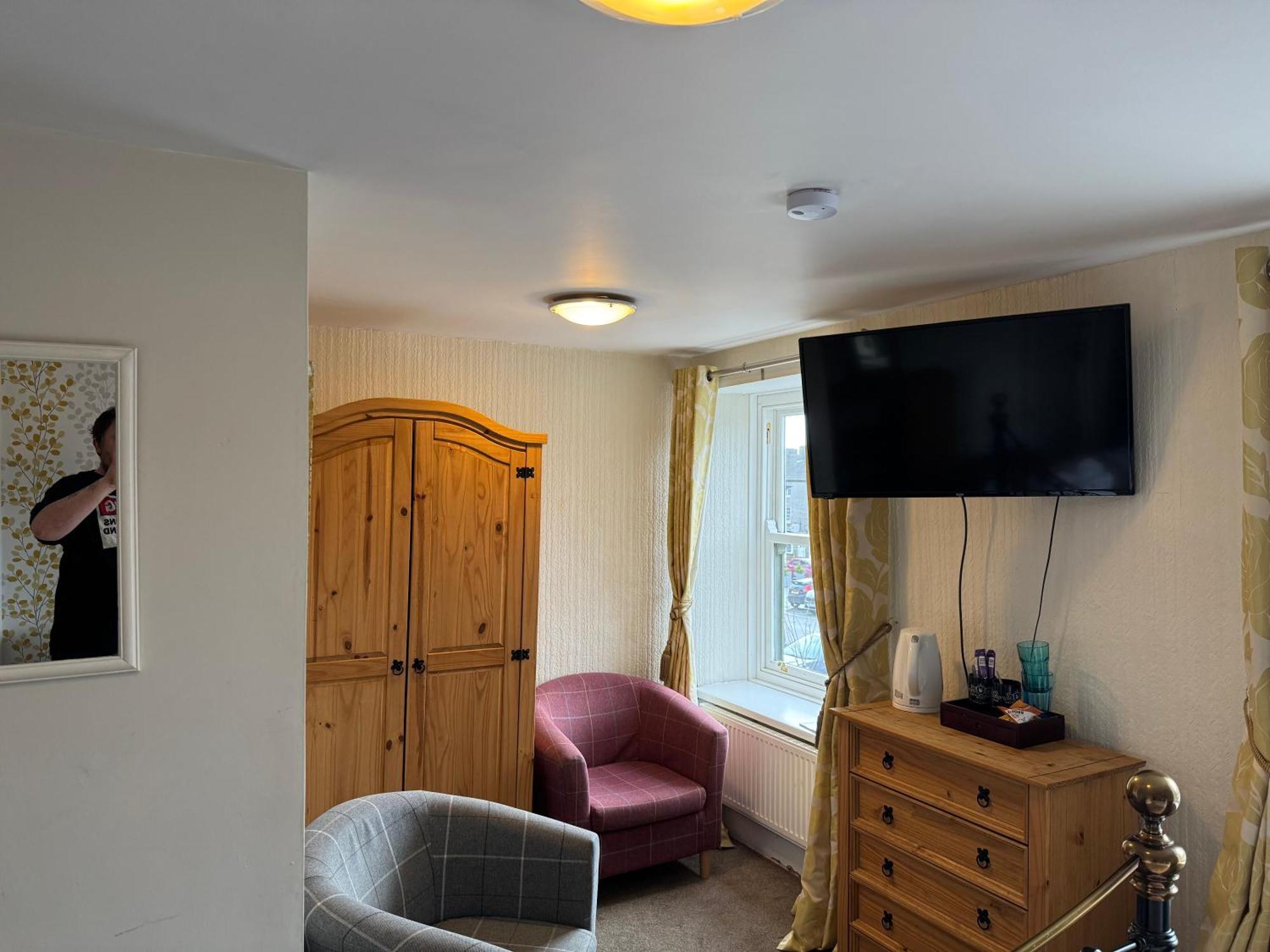 The Black Swan Hotel Leyburn Bagian luar foto